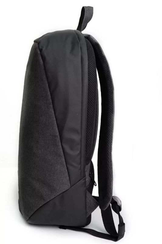 Tracker Simplicity Backpack